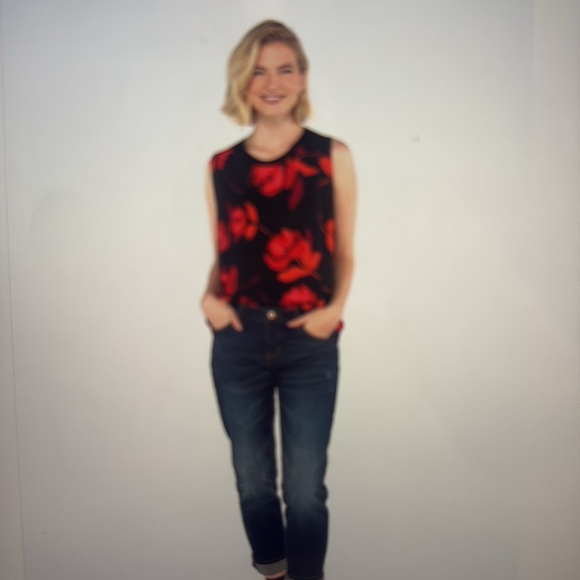 NWT CAbi New Complete Top Size Small - Picture 2 of 9